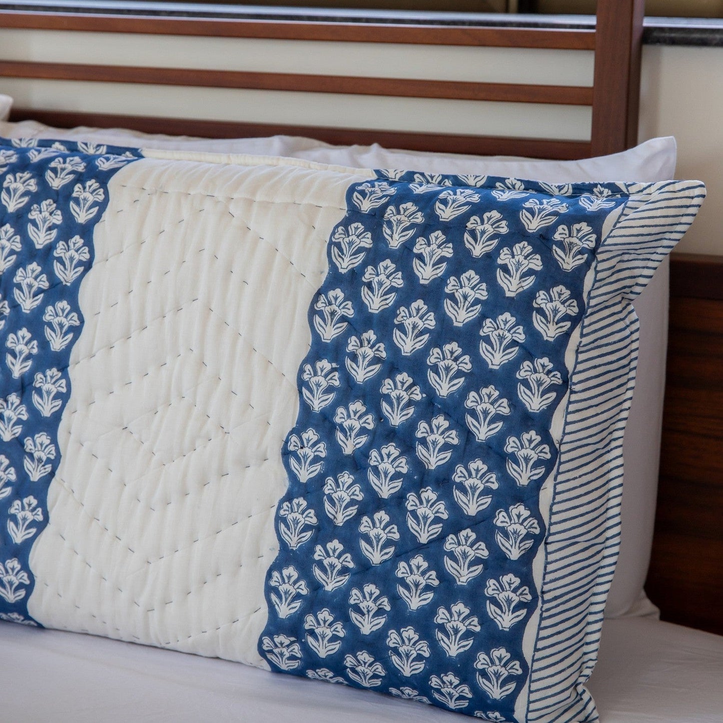 Indigo Harmony Handmade Kantha Stitch Queen Quilt Set