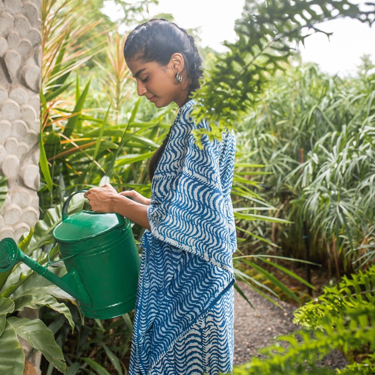 Leher Indigo Wave Kaftan