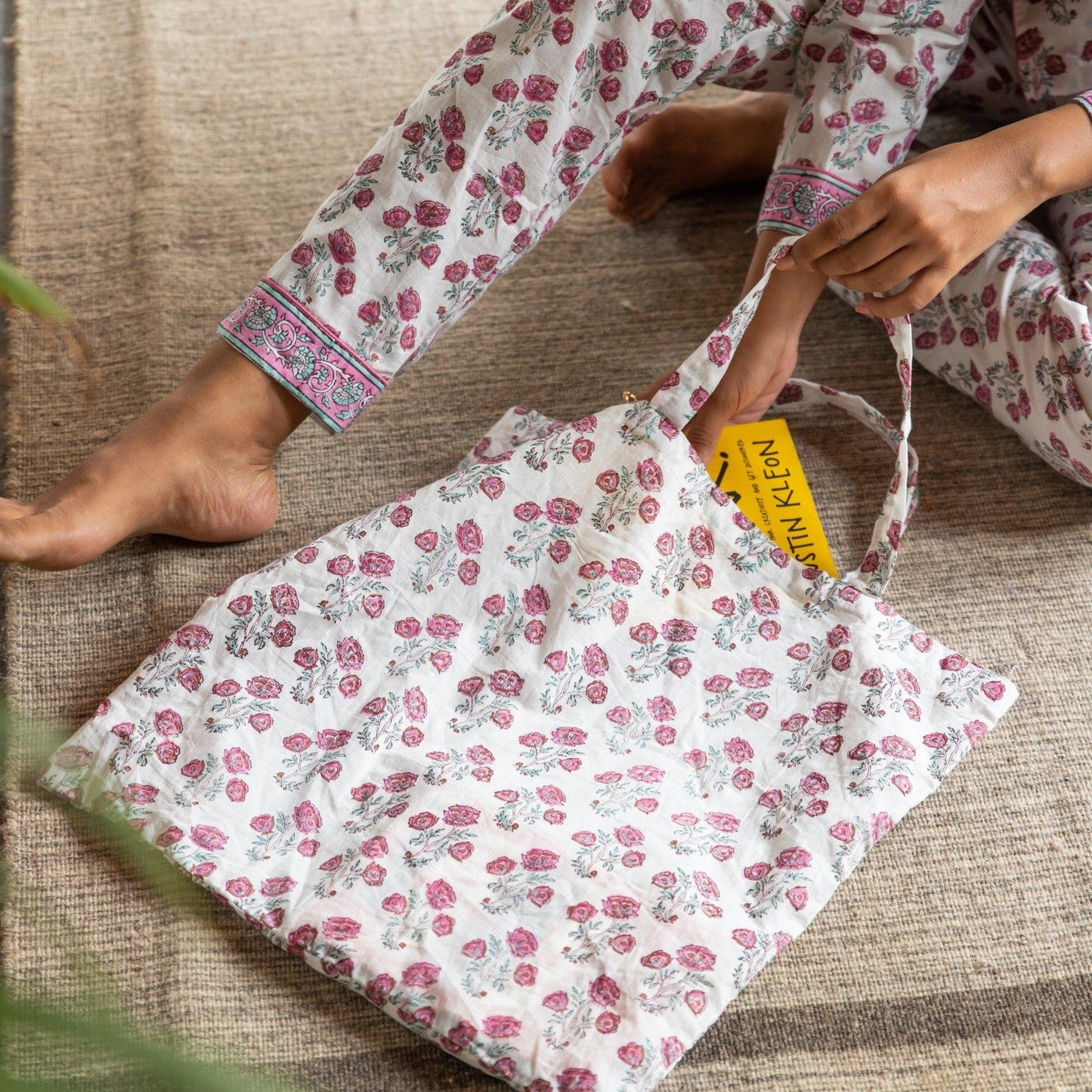 White and Pink Amaryllis Blockprinted Loungewear Pyjama Set