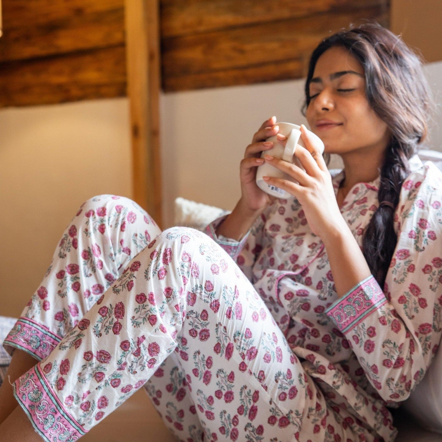 White and Pink Amaryllis Blockprinted Loungewear Pyjama Set